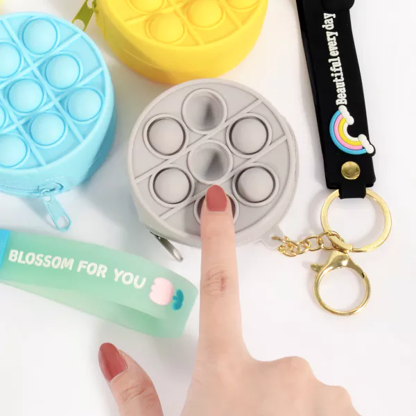 TBOP® KEYRING Silicone Coin Purse Mini Headphone Storage Coin Bag Keychain  (Blue_Color May Slightly Vary) (4.5cm) Code- KR00695N Price in India - Buy  TBOP® KEYRING Silicone Coin Purse Mini Headphone Storage Coin