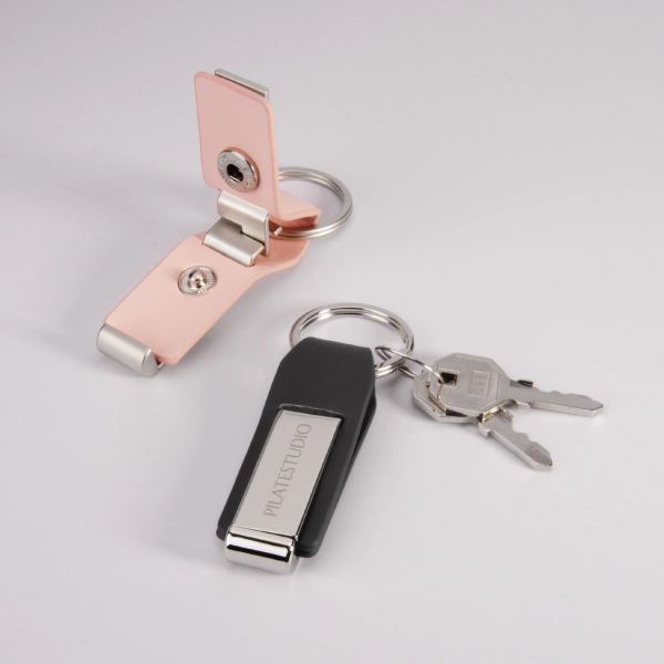 The Keychain Mode Of Custom Leather Keychain With Phone Stand Function