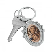 Custom Pointed Oval Shaped Keychain With Hollow Border With Keys