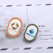 Promotional Gifts Custom Capsule Shaped Badge With Decorative Edges